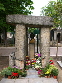 Die Grabstätte von Allan Kardec in Paris